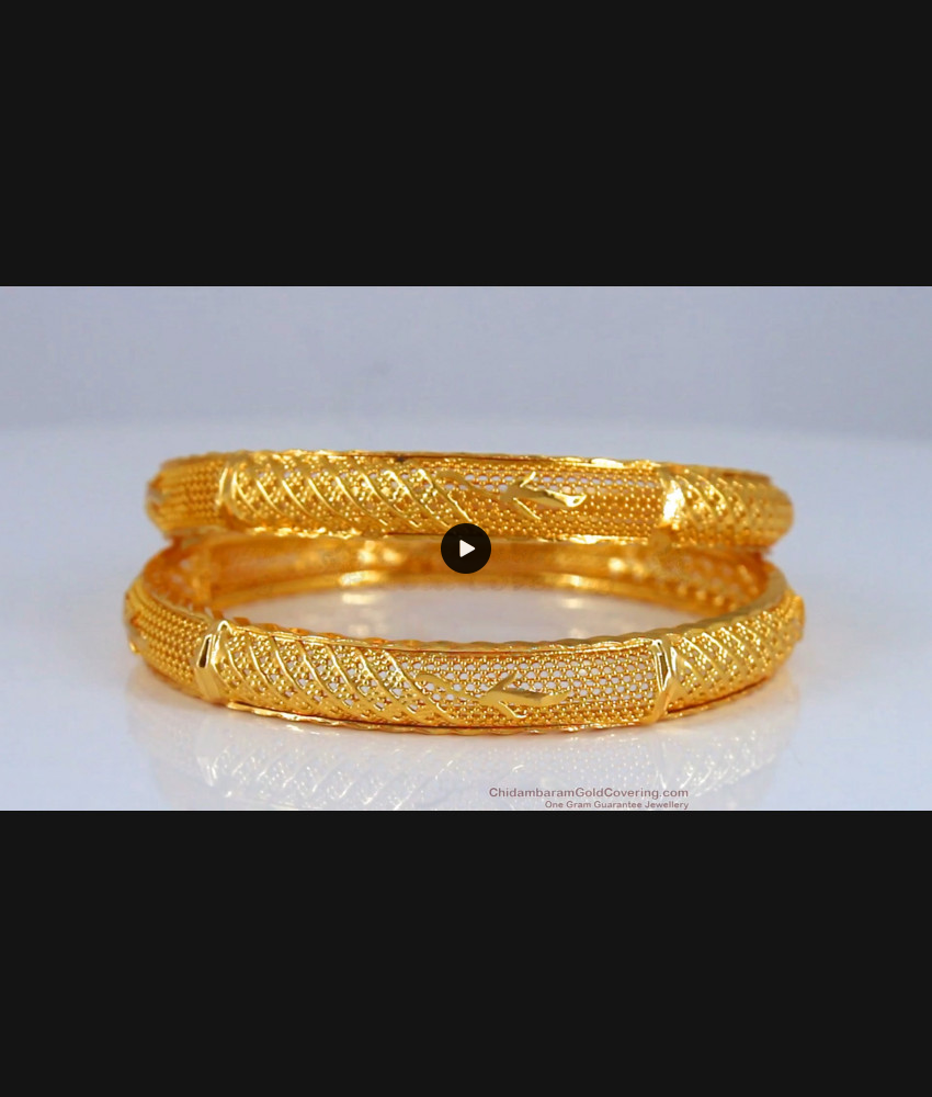 BR1931-2.6 Size South Indian Gold Plated Kerala Bangles Design