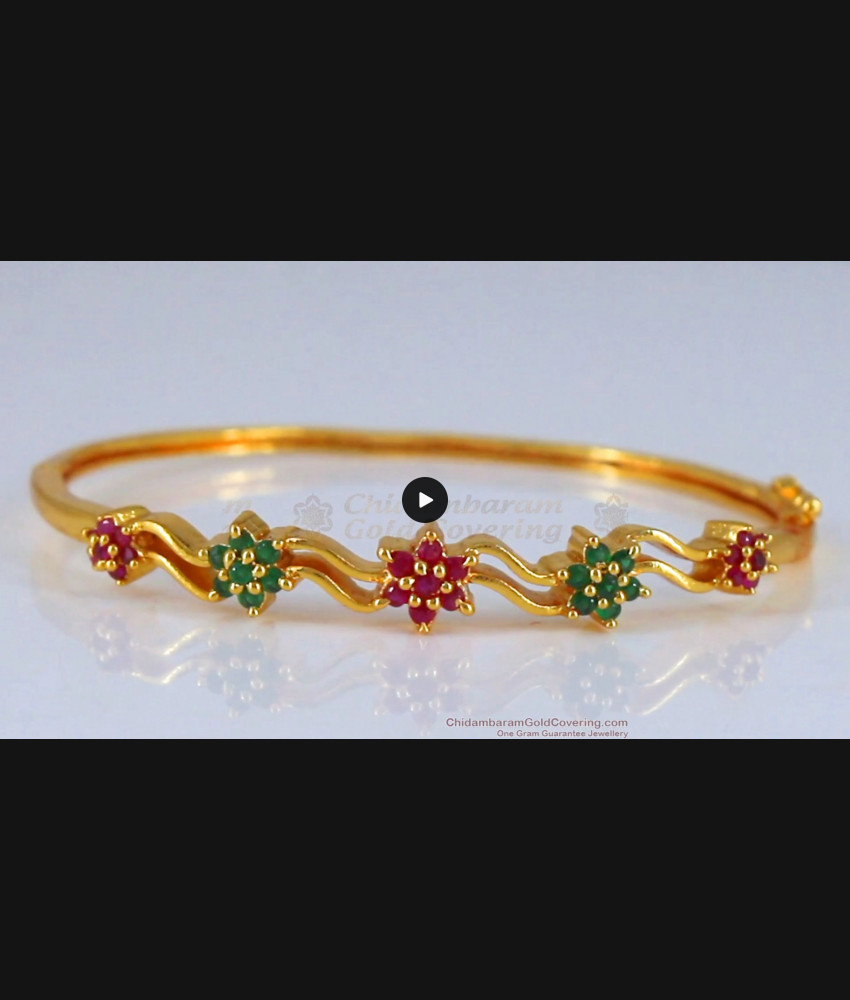 Gold toned kundan inspired bracelet with pearls – Femizen