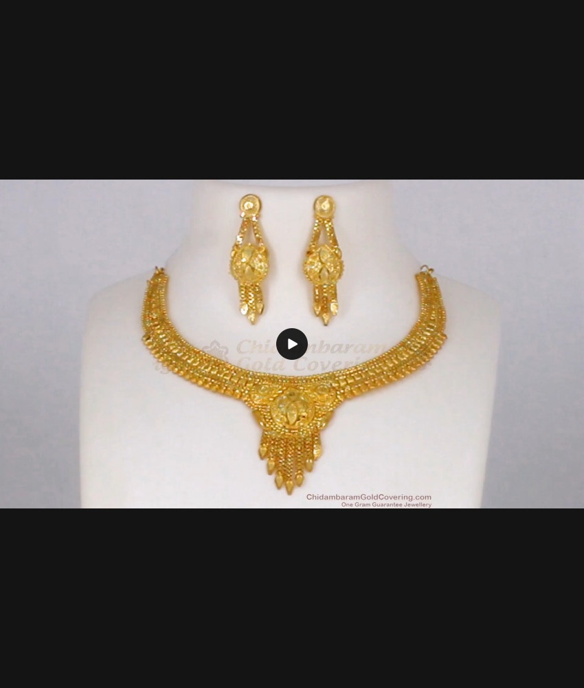 Dazzling Gold Forming Light Weight Necklace For Bridal Wear NCKN2048