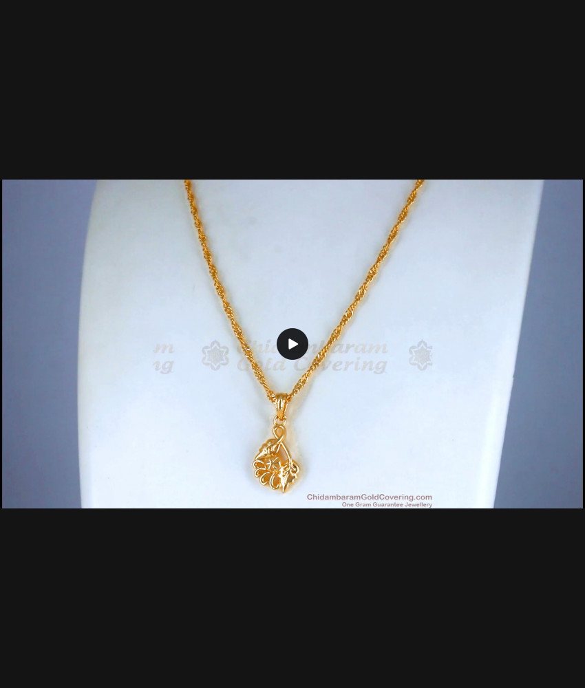 Tiny charms necklace in gold plating -